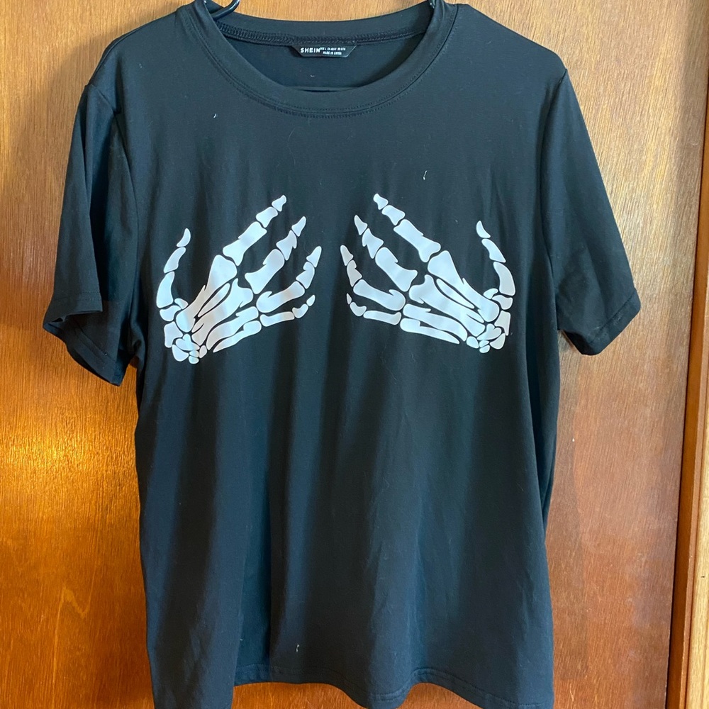 Shein Skeleton Hands Shirt Size L